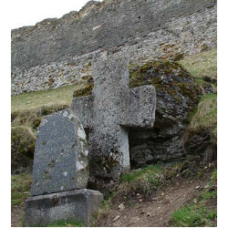 Возникновение надгробных памятников